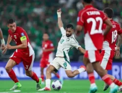 Kalah Dramatis 2-3 Lawan Arab Saudi, Strategi Kluivert Dirujak Netizen