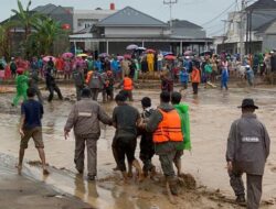 BREAKING NEWS — Banjir Bandang Terjang Lubuk Minturun, Satu Korban Meninggal Ditemukan