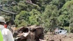 Perjuangan Tim SAR Temukan Dua Sopir Travel Payakumbuh yang Hilang di Jembatan Kembar Padang Panjang