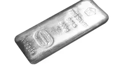 Perak Antam Melonjak Tajam, Emas Ikut Menguat Jelang Akhir Tahun