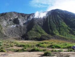 Aktivitas Gunung Talang Naik Menjadi Level II Waspada, Masyarakat Diminta Jaga Jarak 2 Km