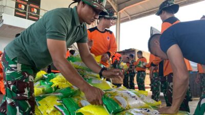 ITS Serahkan 7 Ton Beras untuk Aceh: Dukungan Logistik Pos Pendamping Nasional Terus Mengalir