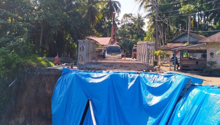 Jembatan Bailey Mulai Dipasang di Kuranji Hulu, Jalur Pariaman–Lubuk Basung Segera Normal