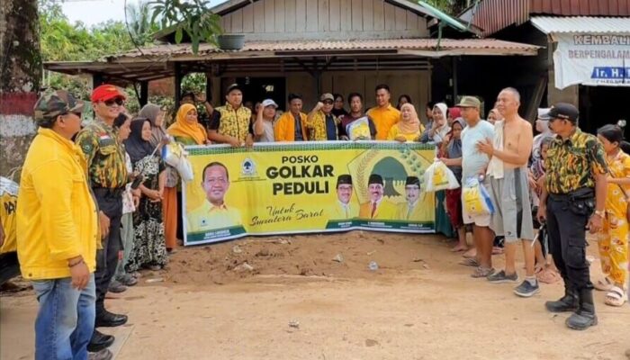 Golkar Padang Pariaman Salurkan 750 Paket Sembako untuk Korban Banjir dan Longsor