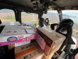 Pemerintah Pusat Salurkan 22,7 Ton Bantuan Udara ke Wilayah Terisolasi di Sumbar