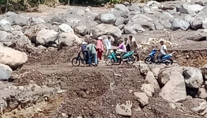 Perjuangan Tim Kominfo Agam Bawa Koneksi Internet ke Wilayah Terisolasi di Malalak