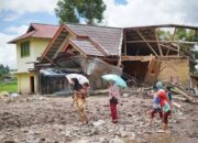 Pemerintah Tetapkan Bantuan Korban Banjir dan Longsor Sumatera Rp 8 Juta per Keluarga