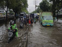 Banjir Rendam 143 RT dan 16 Ruas Jalan di Jakarta, Terparah di Jakarta Selatan