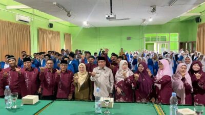 Wawako Padang Lepas 98 Mahasiswa PPL STAI-PIQ, Tekankan Pendidikan Karakter Islami