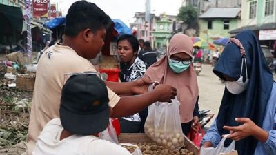 Pasar Kuala Simpang Bangkit Pascabanjir, Aktivitas Perdagangan Mulai Normal