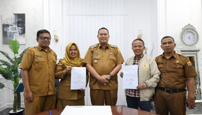 Pemko Pariaman Kucurkan Hibah Rp750 Juta untuk KONI, Dorong Prestasi Atlet Daerah