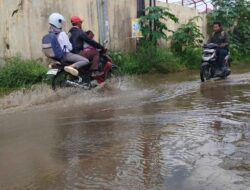 Jalan Senopati Raya Bandar Lampung Kembali Banjir, Janji Pemkot Tak Kunjung Terwujud
