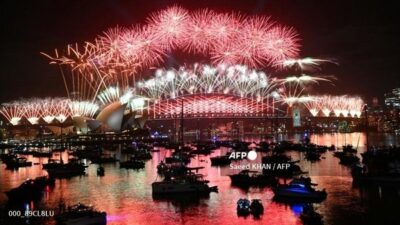Sydney Sambut Tahun Baru 2026, Kembang Api Meriah Diiringi Duka Tragedi Bondi