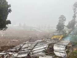 Cuaca Buruk Hambat Evakuasi Longsor Cisarua Bandung Barat, 48 Korban Ditemukan