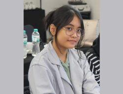 Jovinta, Mahasiswi Cyber University Sukses Kuliah dan Modeling