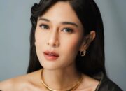 Dian Sastrowardoyo Ungkap Perjalanan Mualaf di Podcast Denny Sumargo, Temukan Jawaban di Usia 21 Tahun
