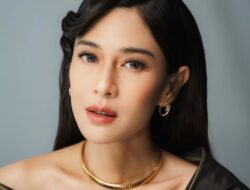 Dian Sastrowardoyo Ungkap Perjalanan Mualaf di Podcast Denny Sumargo, Temukan Jawaban di Usia 21 Tahun
