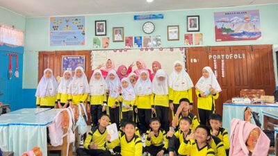 Sekolah Menyenangkan Tanpa Gangguan HIMA AP UMNatsir Bukittinggi Edukasi Anti Bullying di SDN 09 Belakang Balok