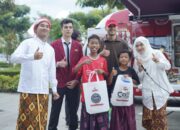Ngabuburit UMM di Taman Merjosari, Cosplay KH Ahmad Dahlan Hidupkan Spirit Literasi dan Al-Ma’un