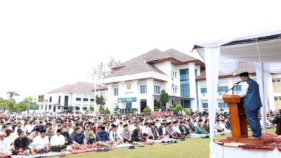 Salat Idul Fitri 1447 H di Pariaman: Ribuan Jamaah Padati Balaikota, Momentum Penguatan Persatuan Nasional