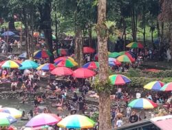 Hari Kedua Lebaran, Wisata Padang Pariaman Diserbu! Pantai hingga Pemandian Dipadati Pengunjung