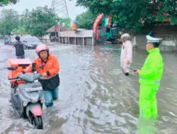 Banjir Jakarta Hari Ini: 105 RT dan 19 Jalan Masih Tergenang, Air Capai 1,7 Meter