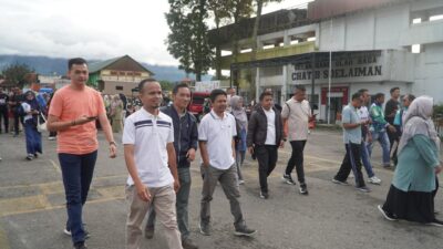 WFH Berlaku, Pemko Padang Panjang Gelar Jalan Sehat ASN di Lapangan Bancalaweh