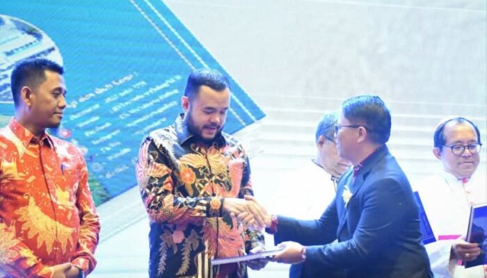 RS Yos Sudarso Rayakan 50 Tahun, Fadly Amran: Bukti Dedikasi Nyata untuk Kesehatan Warga Padang