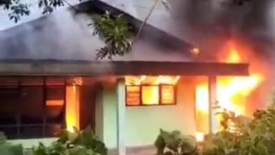 Kebakaran Koto Gadang Agam, Damkar Kehabisan BBM di Tengah Jalan