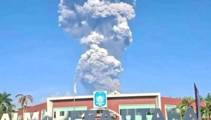 Erupsi Gunung Dukono, Lima Pendaki Luka dan Dua Wisatawan Diduga Meninggal