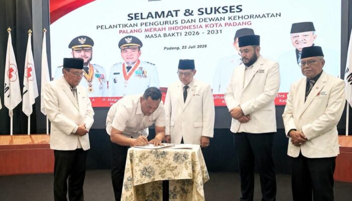 Kerjasama PMI Pasaman Barat dan PMI Kota Padang Sediakan Ambulans Gratis untuk Pasien Pasbar