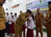 3.574 Siswa SD dan SMP Terima Bantuan Pendidikan dari BAZNAS Padang Pariaman