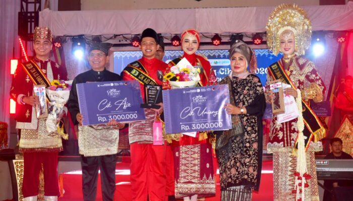 Afdhal Winandra dan Nia Imelda Putri Terpilih Sebagai Cik Ajo – Cik Uniang Padang Pariaman 2026