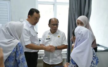 Pemkab Agam Tolak MBG Usai Sejumlah Siswanya Kembali Dilarikan ke Rumah Sakit!