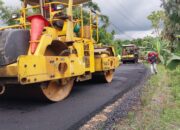 Penantian Panjang Warga Kampung Beringin Terjawab, Jalan Mulai Diaspal Hotmix